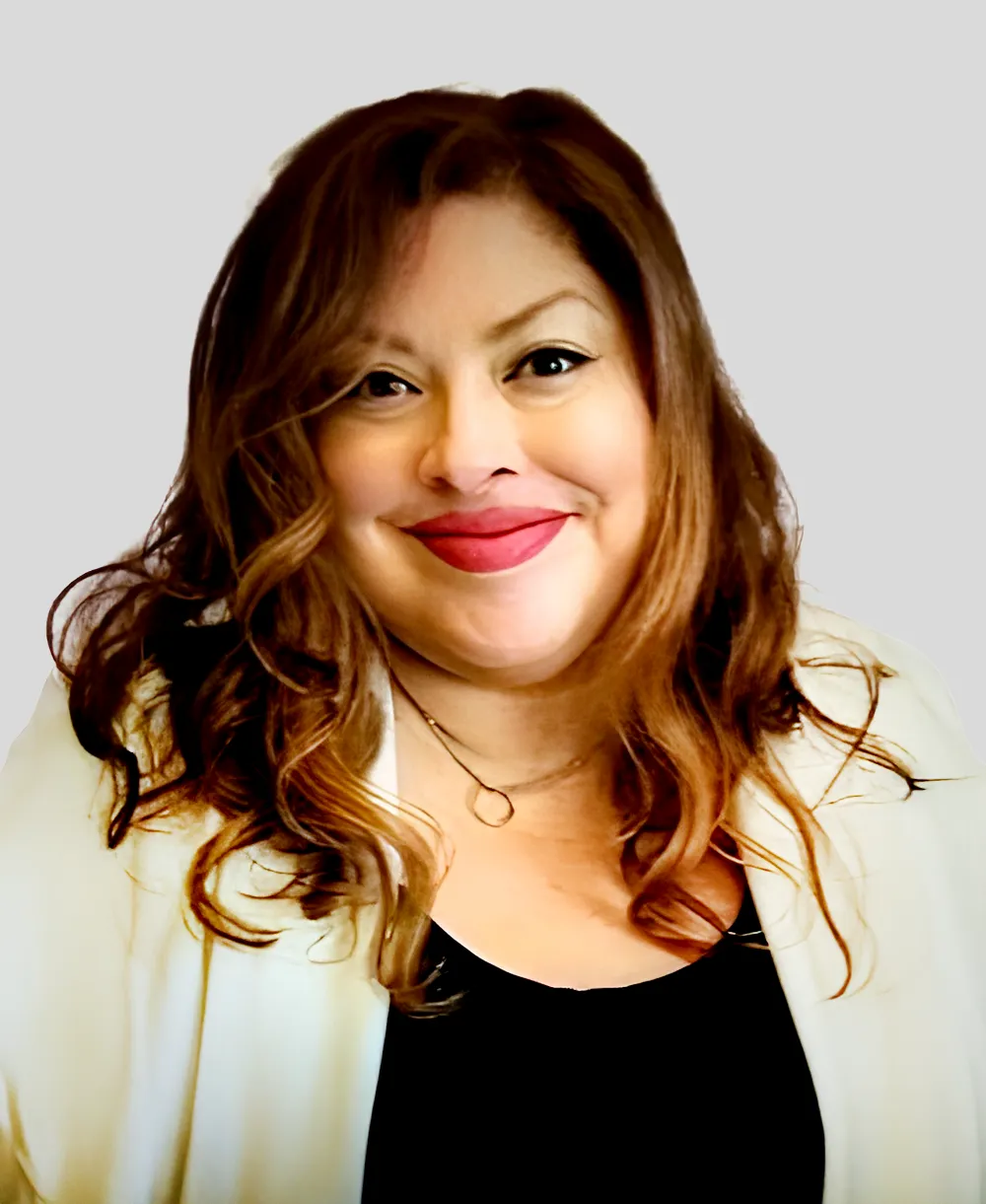 CLARISSA ALVAREZ